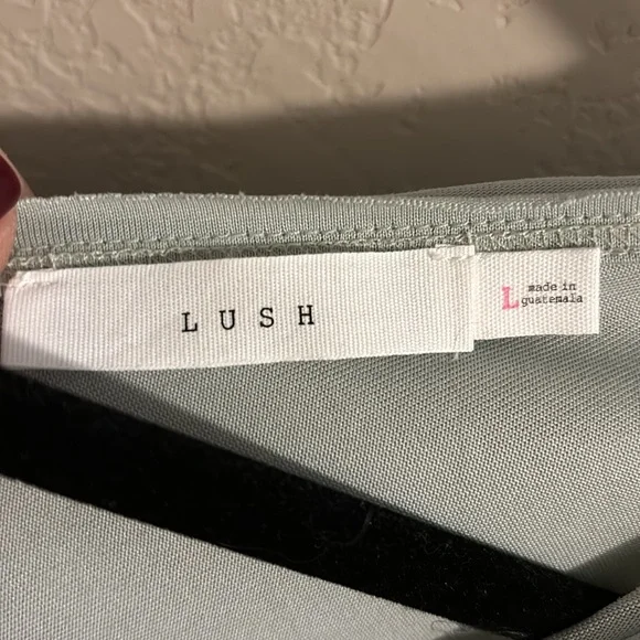 Lush tank top - Picture 2 of 3